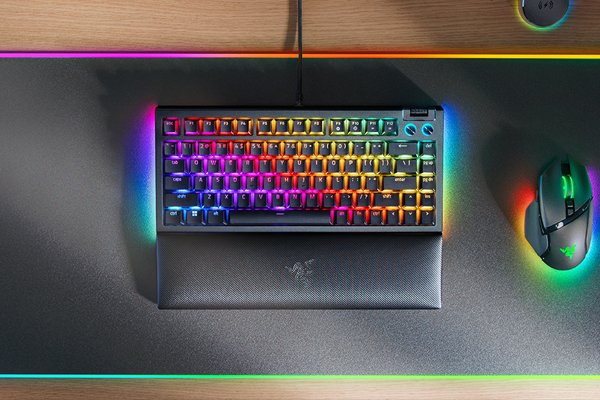 New Razer BlackWidow V4 Keyboard